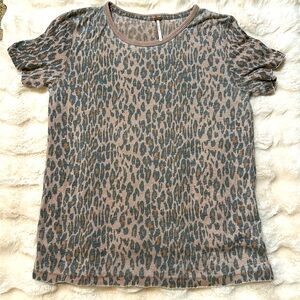 Free People Animal Print Short Sleeves T-Shirt